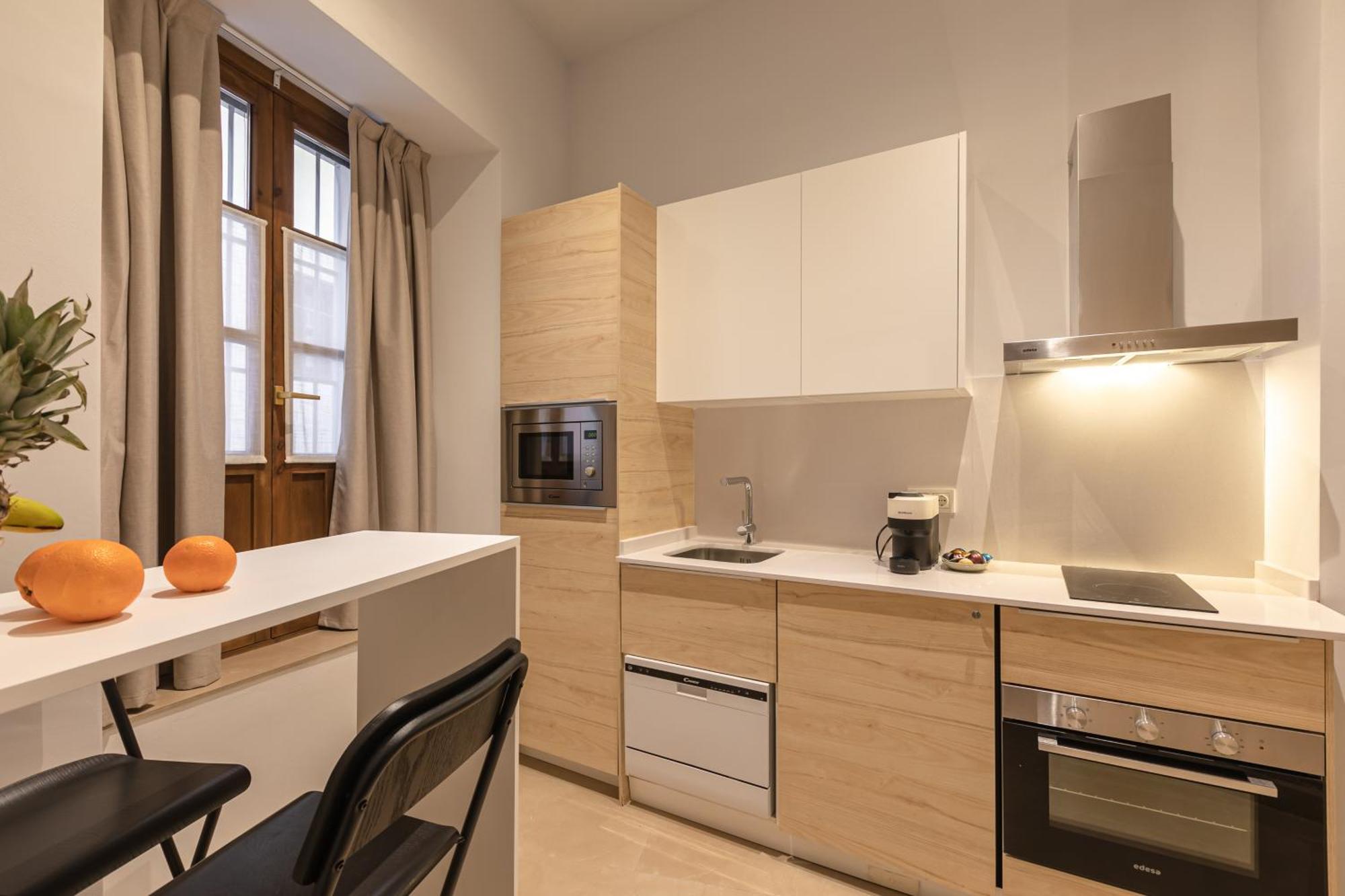 Angeles 6- Giralda Luxury By Valcambre Apartment